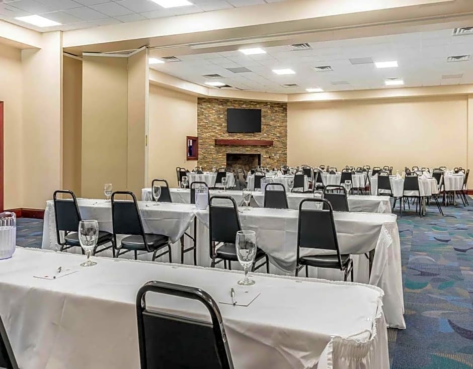 Clarion Inn Belle Vernon