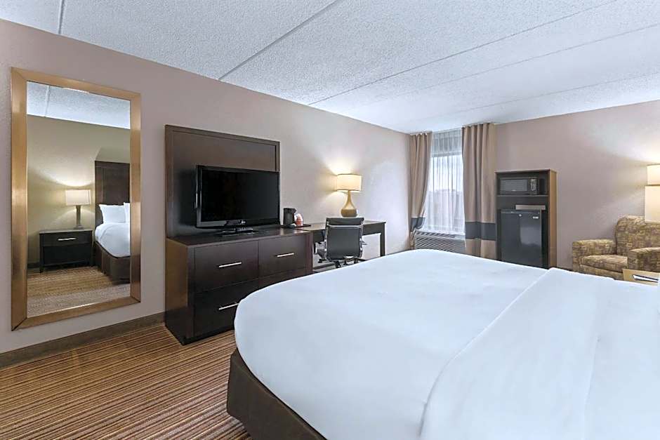 Comfort Inn Lehigh Valley West