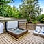 Henfields Country Retreat