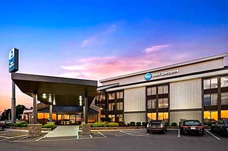 Best Western Ashbury Inn