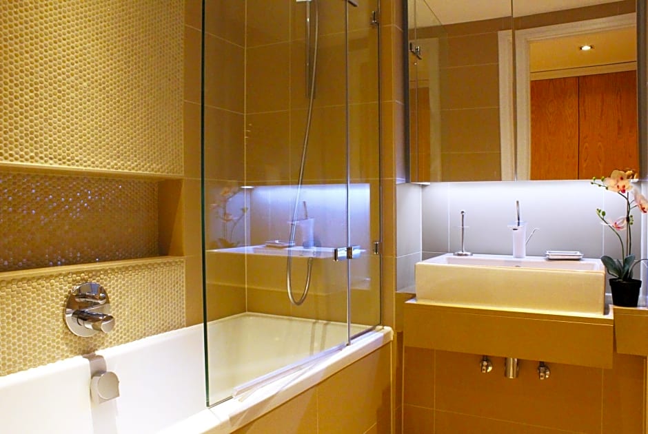 Old Street City Apartments