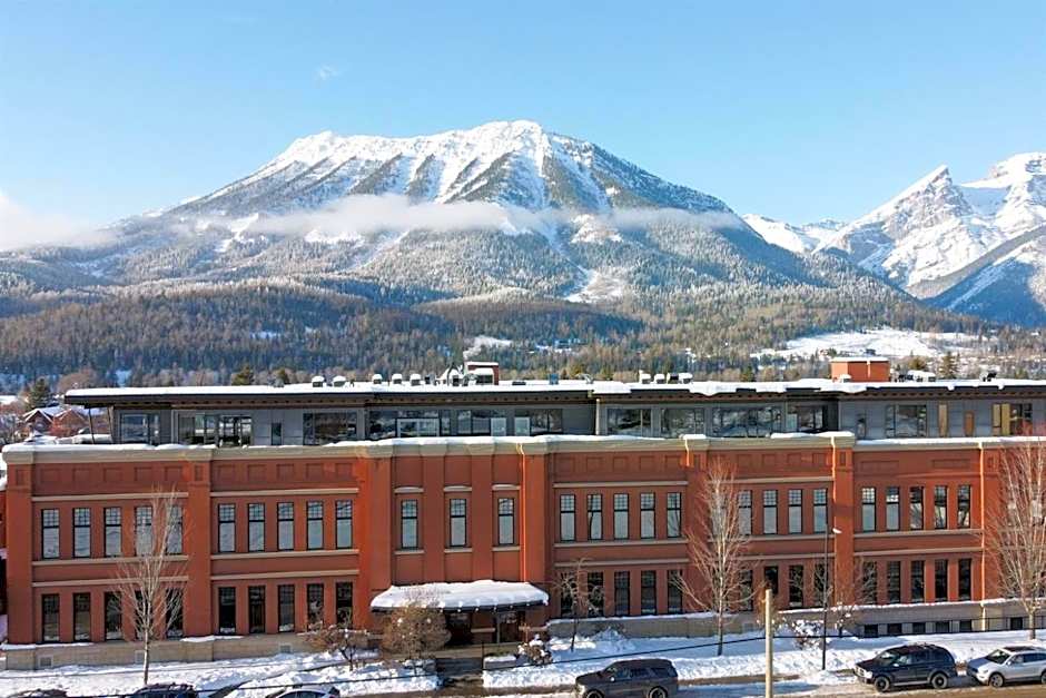 Luxurious 901 Condos by Fernie Central Reservations