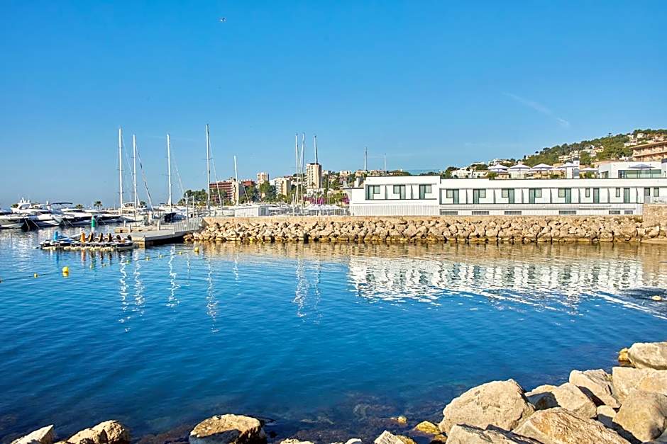 Calanova Sports Residence