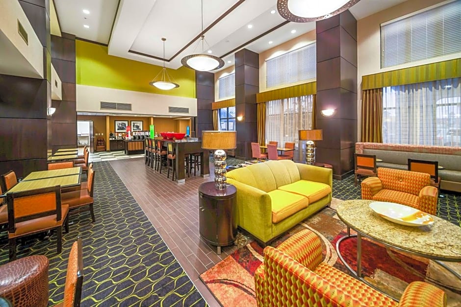 Hampton Inn By Hilton And Suites Tulsa/Catoosa