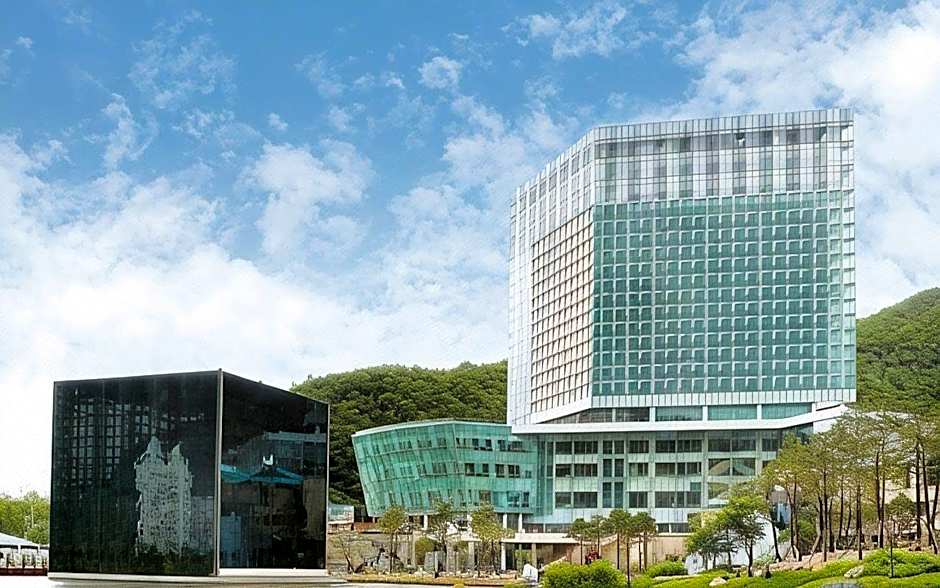 High1 Grand Hotel Convention Tower(Kangwonland Hotel)