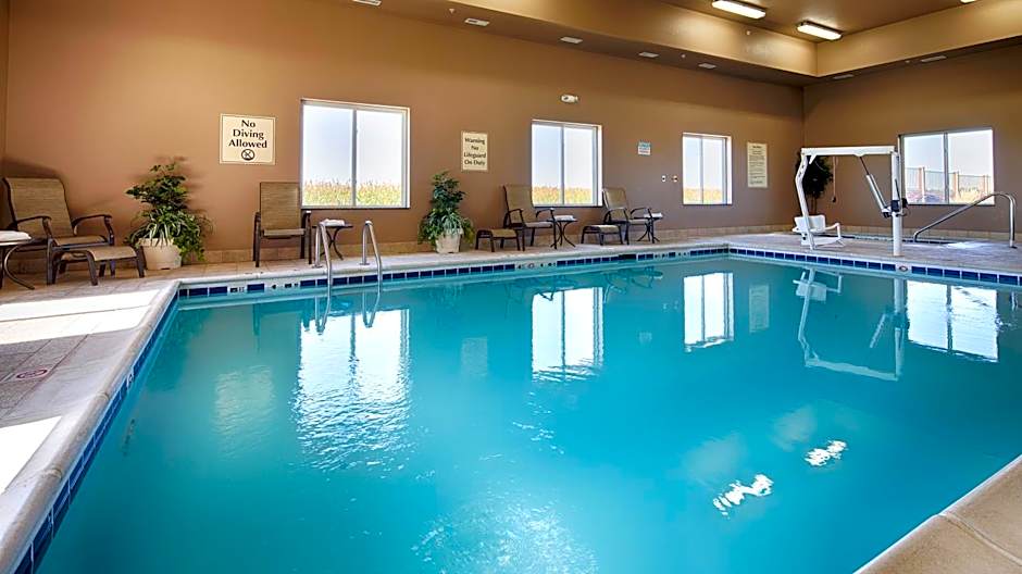 Best Western Plus Carousel Inn & Suites Burlington