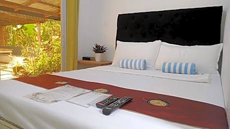 Suite with Pool View