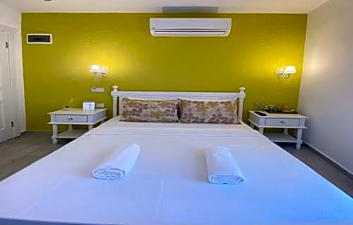 Alacati Selin Otel