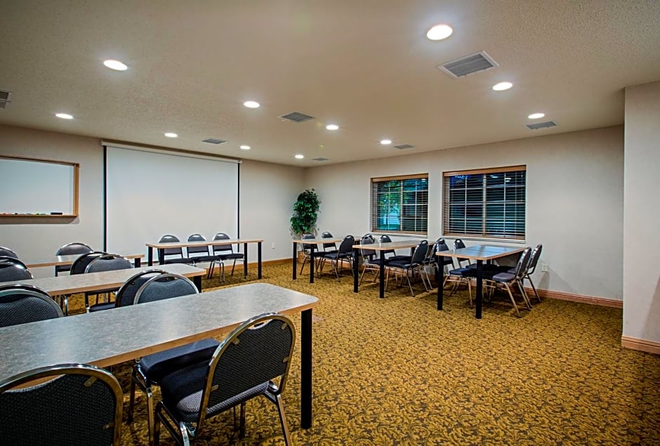 Candlewood Suites Appleton By IHG