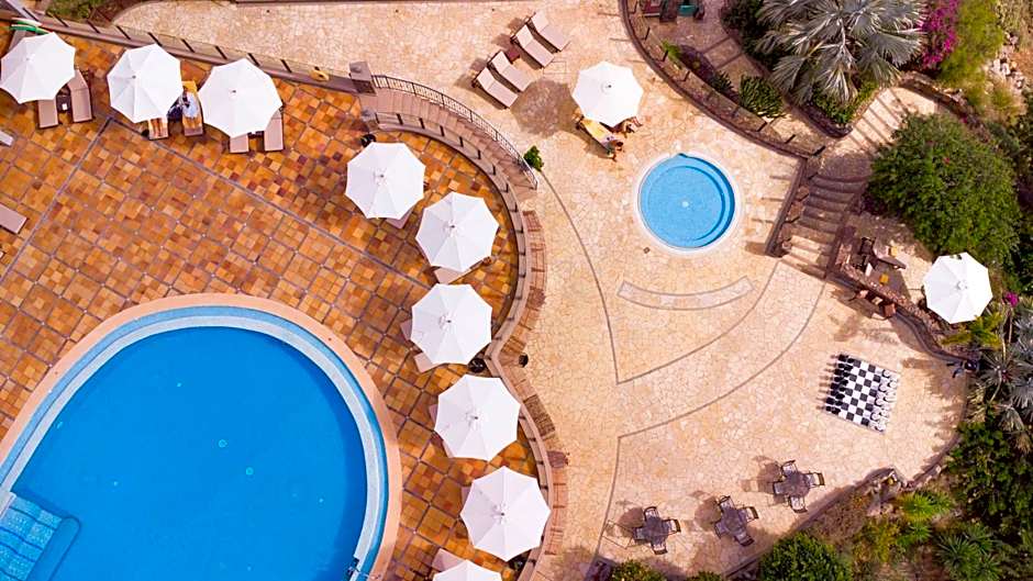 Casa León Royal Retreat