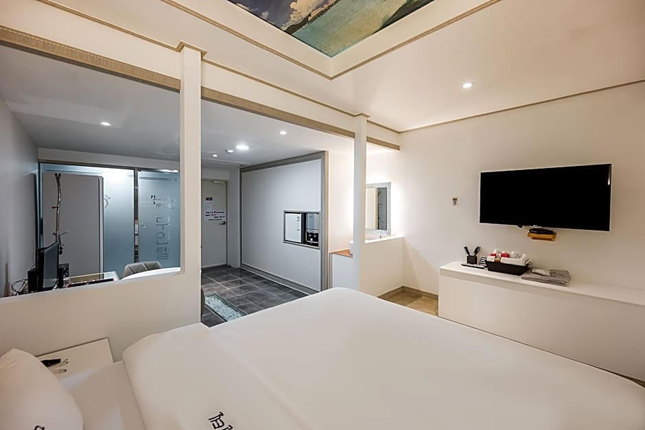 Jeongeup Jjakkkung Self check-in Motel
