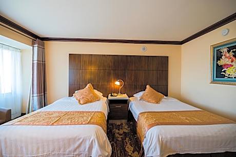 Business Two Double Bed Room