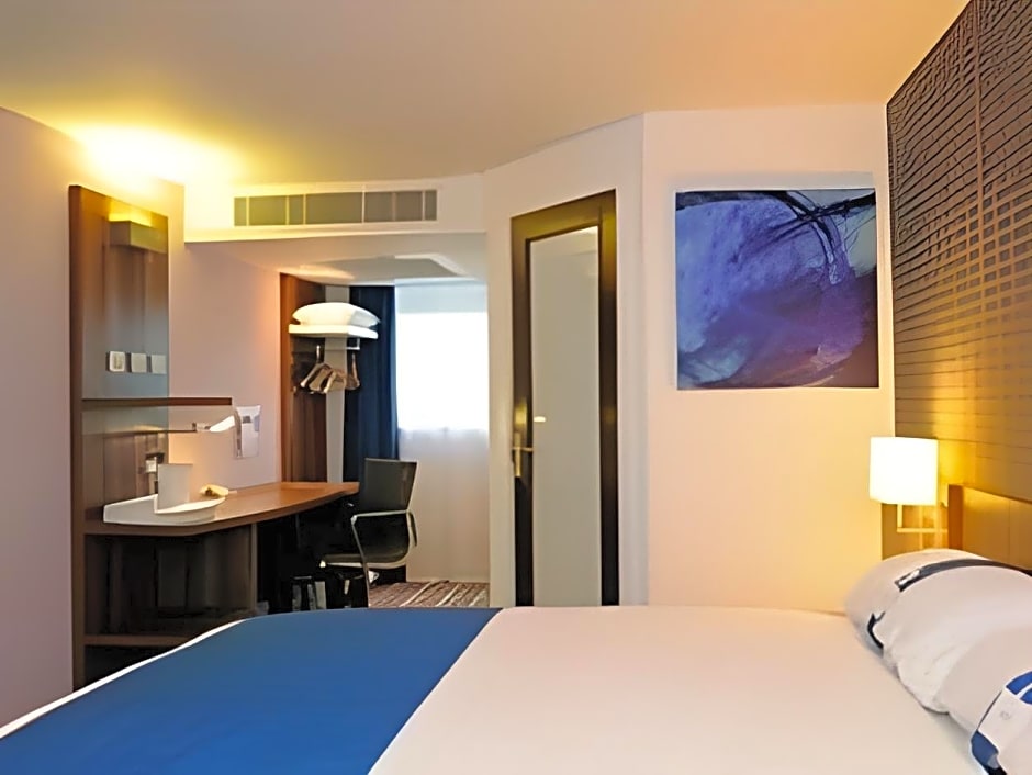 Holiday Inn Express Crewe