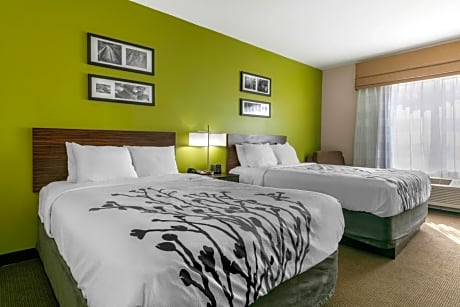 Queen Room with Two Queen Beds - Accessible/Non-Smoking