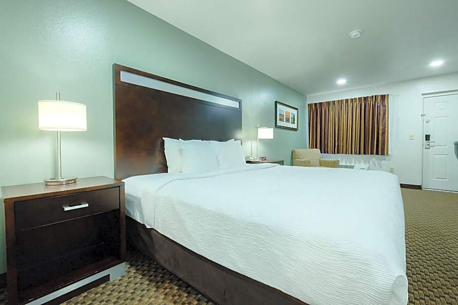 Quality Inn Holbrook near Petrified Forest