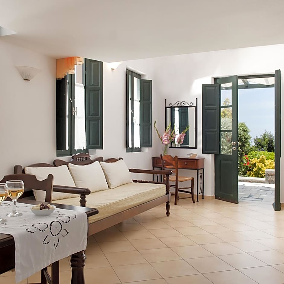 Anthonas Apartments