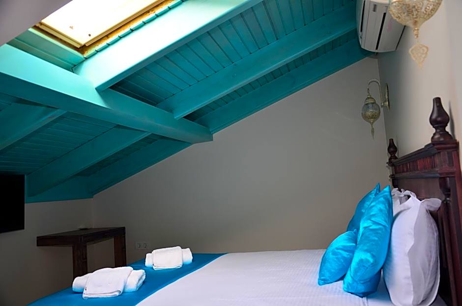 Orchis Hotel