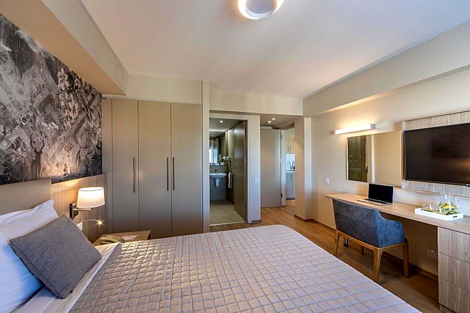 Almond Business Hotel