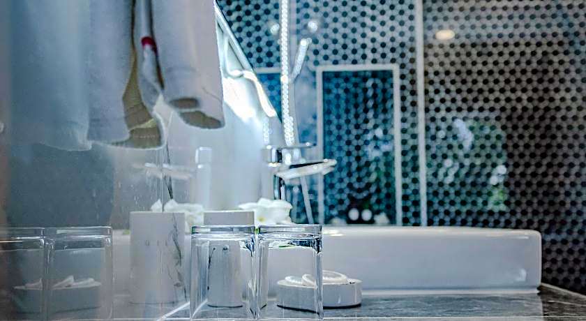 Baan Santhiya Private Pool Villas