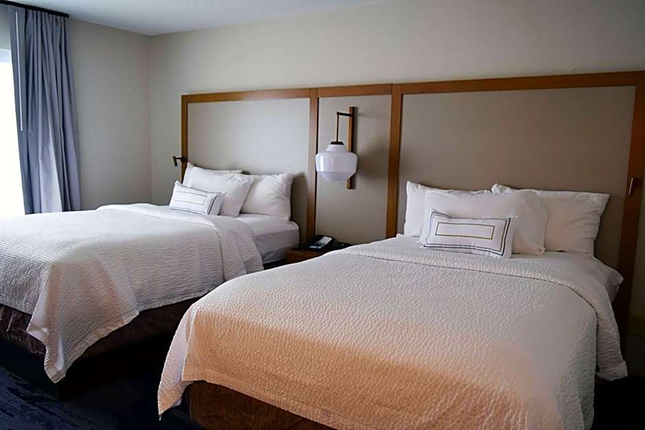 Fairfield Inn & Suites by Marriott Youngstown Austintown