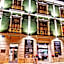Urban Youth Hostel