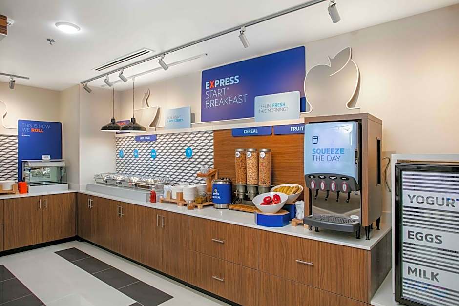 Holiday Inn Express And Suites OAKHURST-YOSEMITE PARK AREA By IHG