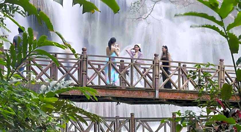Luang Prabang Golden Lotus Villa River View