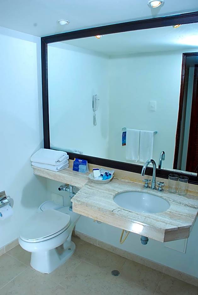 Hotel Faranda Express Puerta Del Sol Barranquilla, A Member of Radisson Individuals