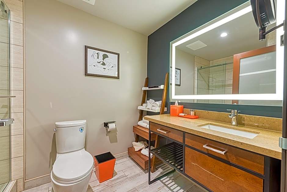 Hotel Lexen Newhall & Santa Clarita - Near Six Flags Magic Mountain