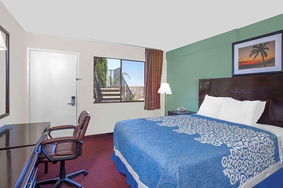 Days Inn by Wyndham Lost Hills