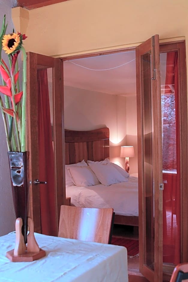 Casa Tsaya Boutique