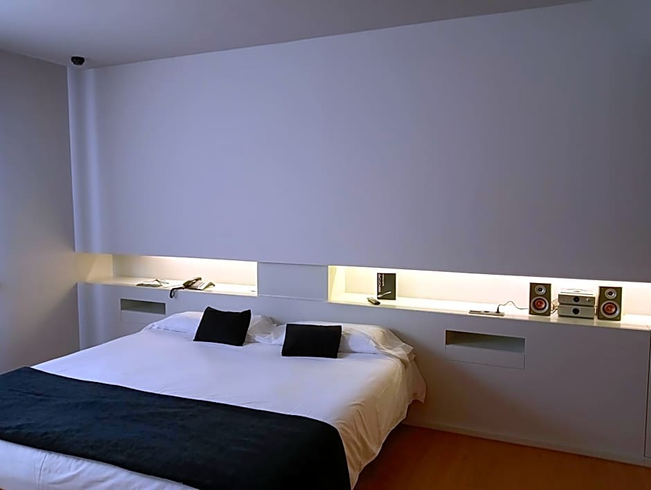 Blu Hotel Almansa