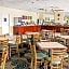 Quality Inn & Suites Winter Park Village Area