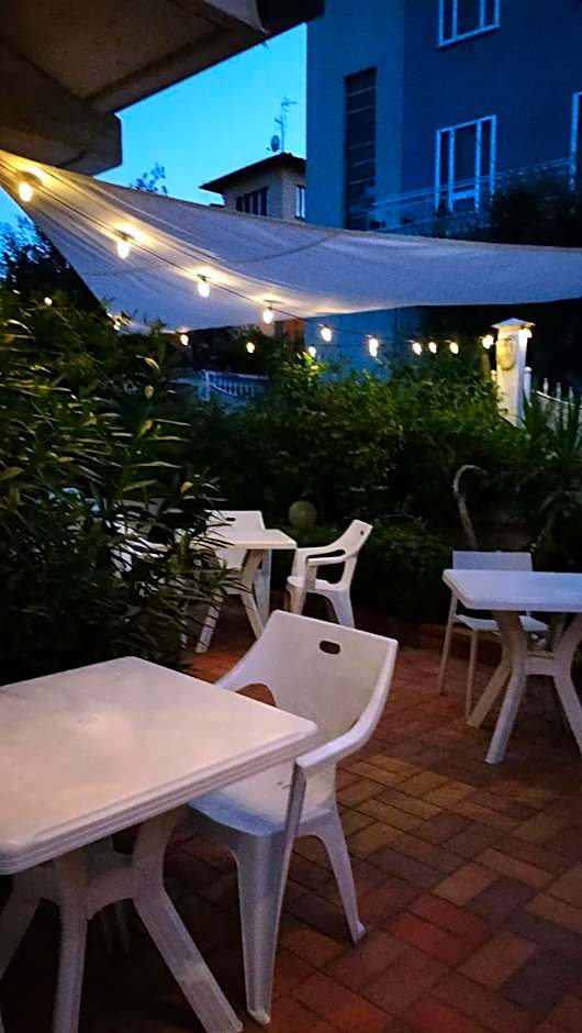 HOTEL Villa Lilla