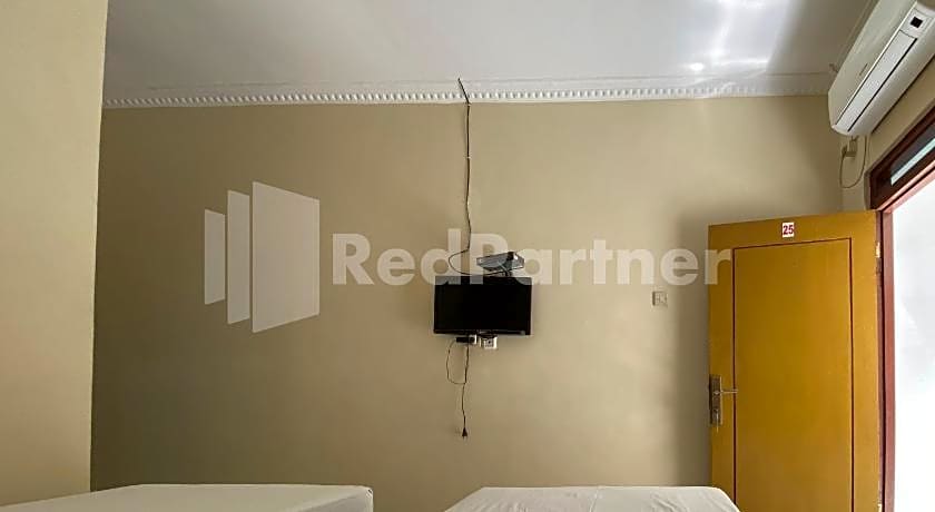 Hotel Kurnia @ Jln Pemuda Blora RedPartner