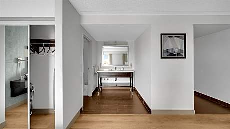 King Studio Suite - Non Smoking