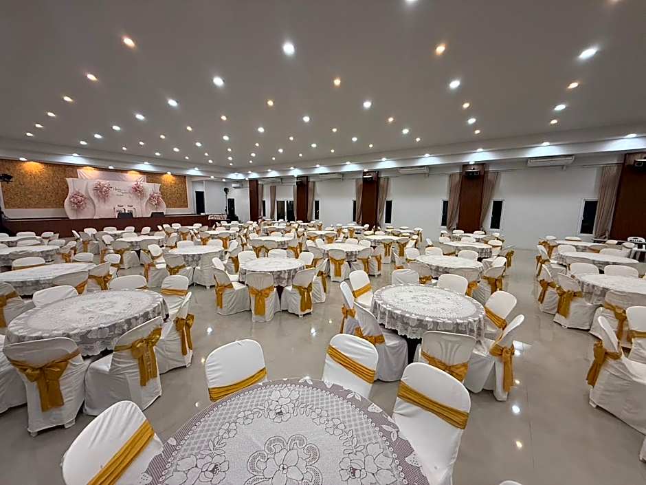 Highway Hotel Khon Kaen