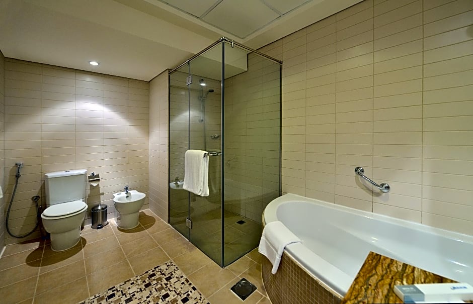 Oaks Liwa Heights Hotel Apartments