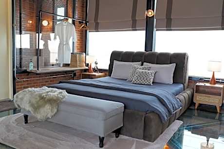 Symphony Room