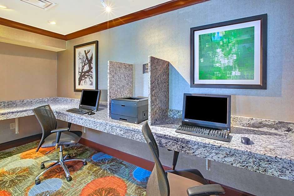 Staybridge Suites Louisville - East By IHG
