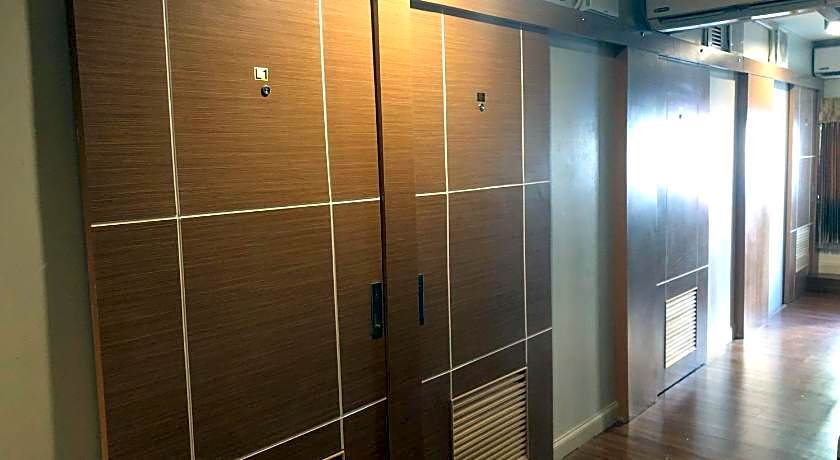 Oun Residence