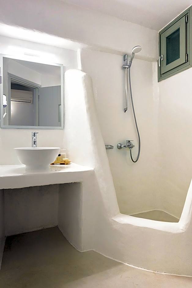 Zdjęcie 1 z 1 — Junior Suite, Sea View