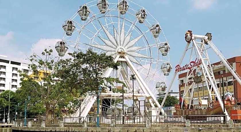 Hotel O Azimaju Guesthouse