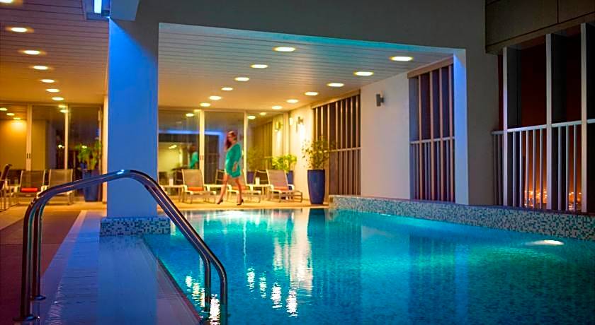 Hala Arjaan by Rotana Hotel