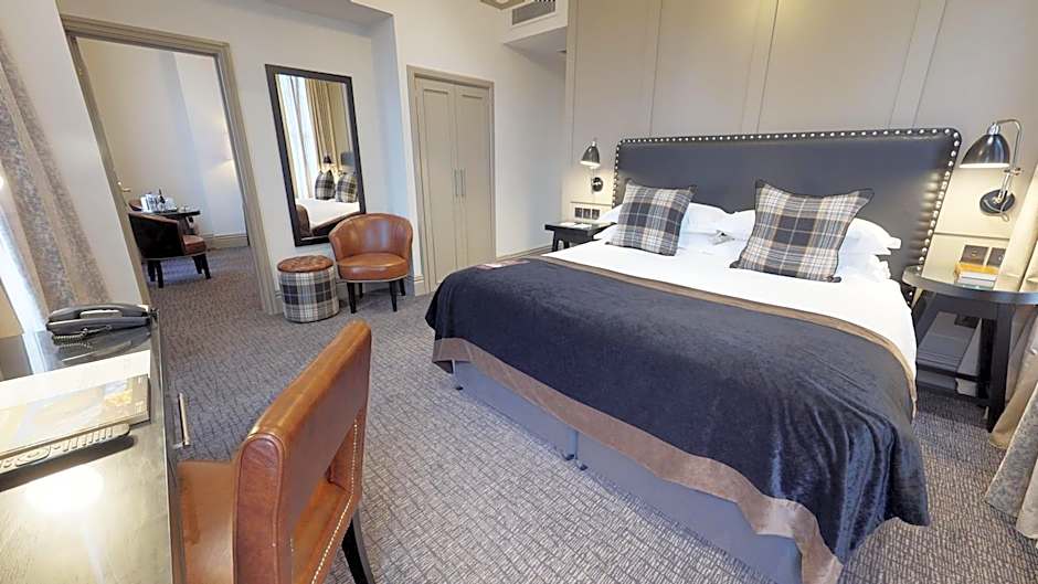 Macdonald Burlington Hotel