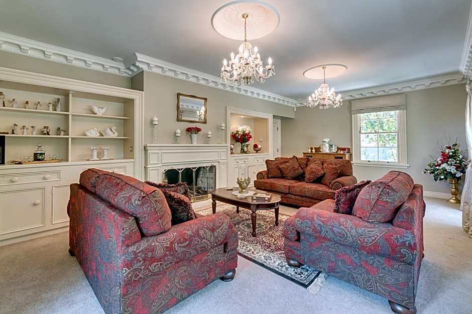 Bellevue Boutique Lodge