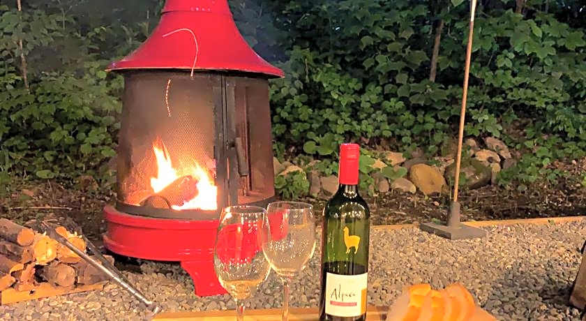 Kizuna Lodge & BBQ Centre