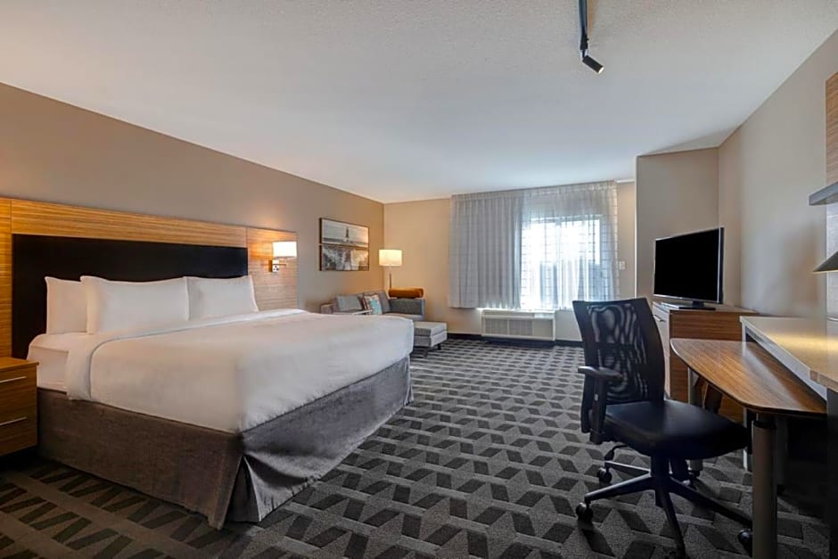 Courtyard by Marriott St. Louis Brentwood