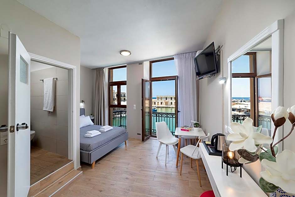 Faros Rooms