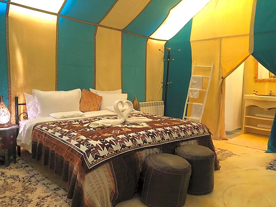 Horaz luxury Camp